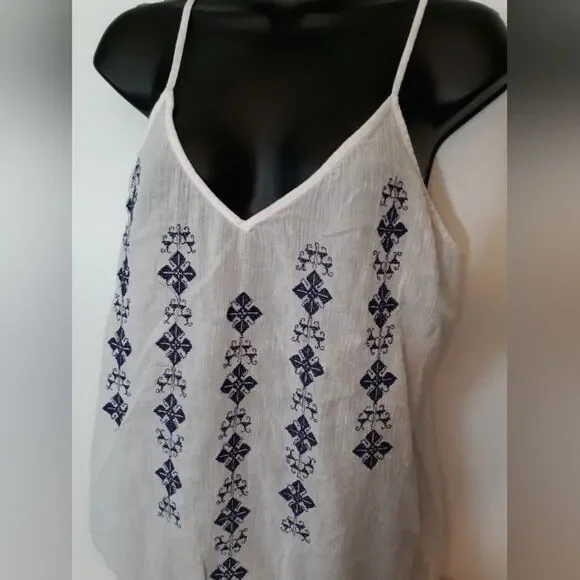 Loft v-neck tank top - Picture 4 of 5